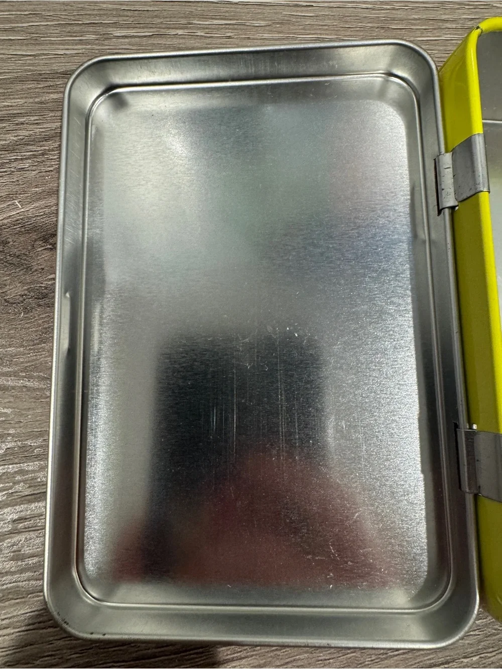 Sugar Daddy Milk Caramel Pop Mini Tin - Like New